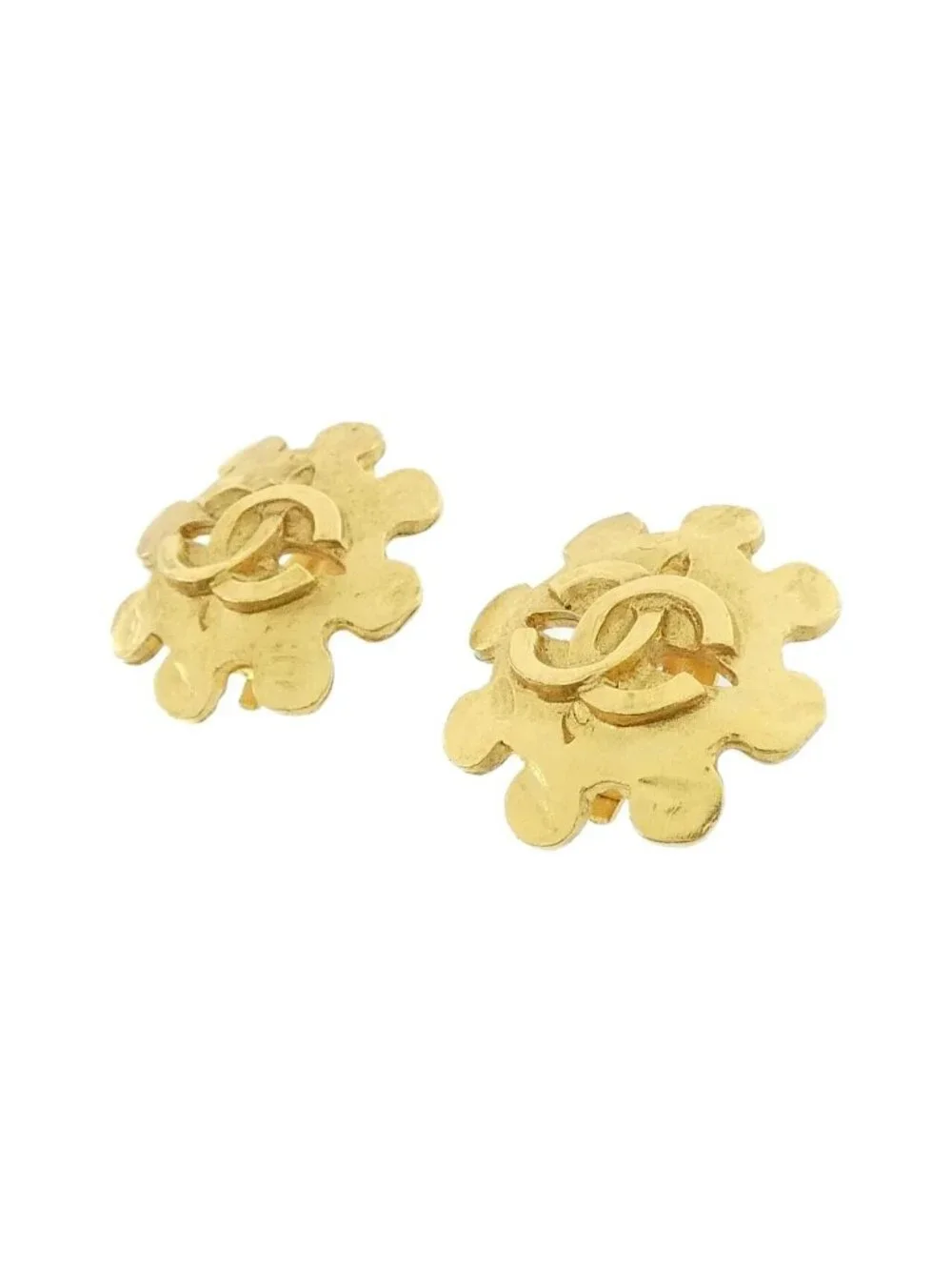 Chanel Vintage Earrings Gold